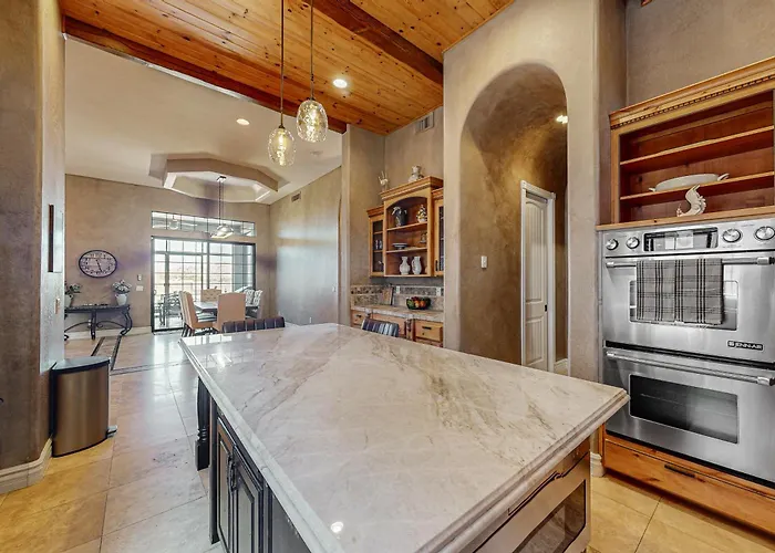 Estrella Mountain Masterpiece Holiday home *